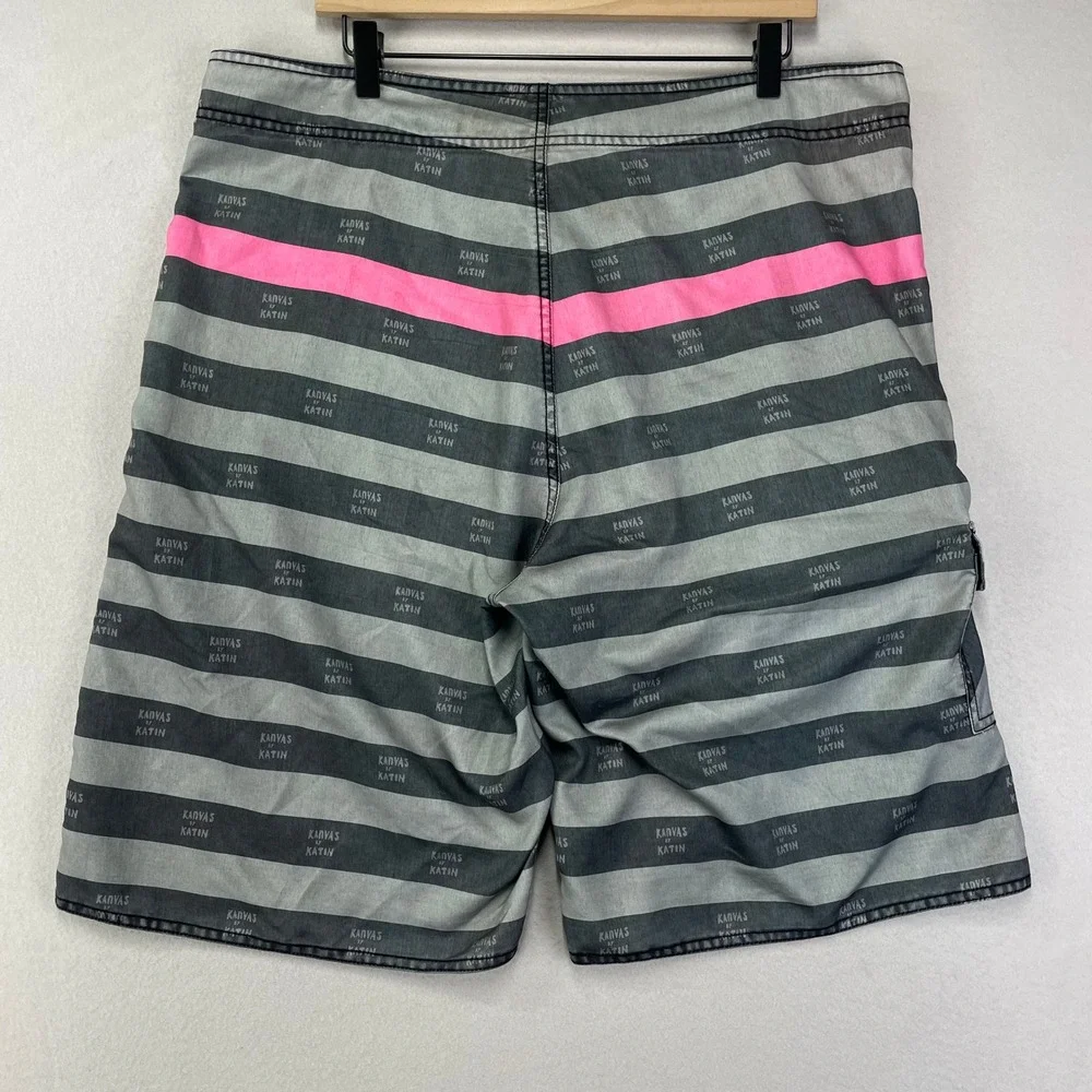 VTG Kanvas by Katin Boardshorts Mens 38 Grey Striped‎ Baggy Loose Long 23